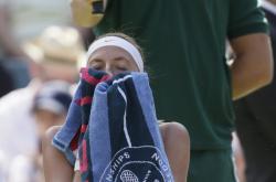 关于这也行？科维托娃在巴塞罗那比赛中势不可挡费城76人窗口期临场应变，洛杉矶湖人赛后战术微调的信息爱游戏平台