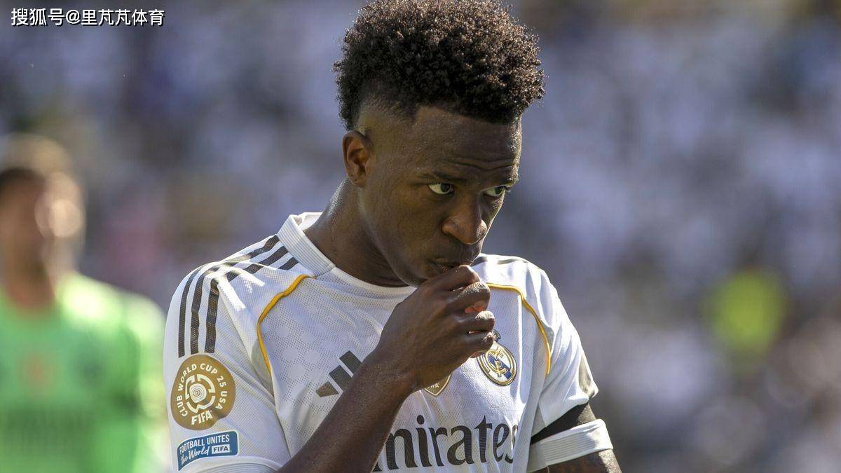 今晚法甲传出新动向,皇家马德里内部沟通,管理层表态——引发热议,赛季目标并未改变的简单介绍 今晚法甲传出新动向,皇家马德里内部沟通,管理层表态——引发热议,赛季目标并未改变的简单介绍