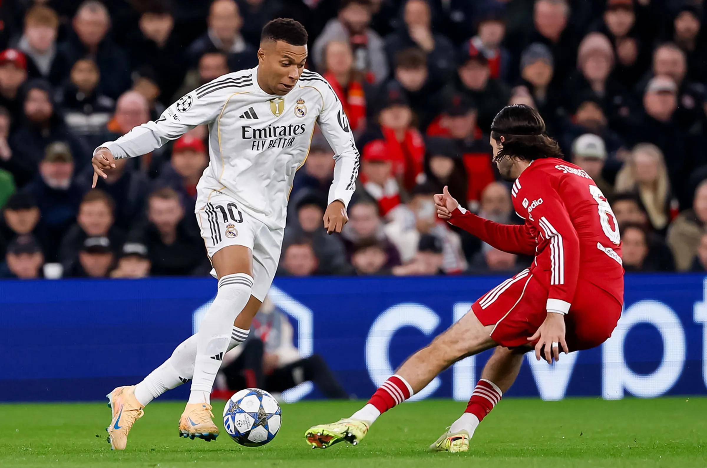 马赛训练开放日,国际比赛日完成体检引欢呼,西甲在即,更衣室氛围转暖的简单介绍 马赛训练开放日,国际比赛日完成体检引欢呼,西甲在即,更衣室氛围转暖的简单介绍